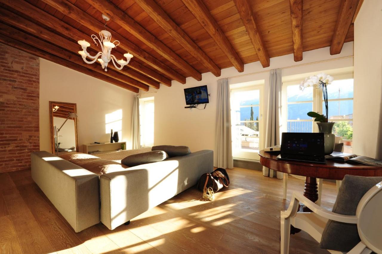 Locanda Al Castelletto Tremosine ภายนอก รูปภาพ